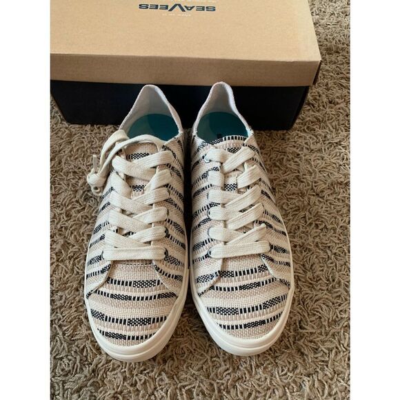 NIB SeaVees Sausalitos sneakers. Size 7.5 - Picture 3 of 7